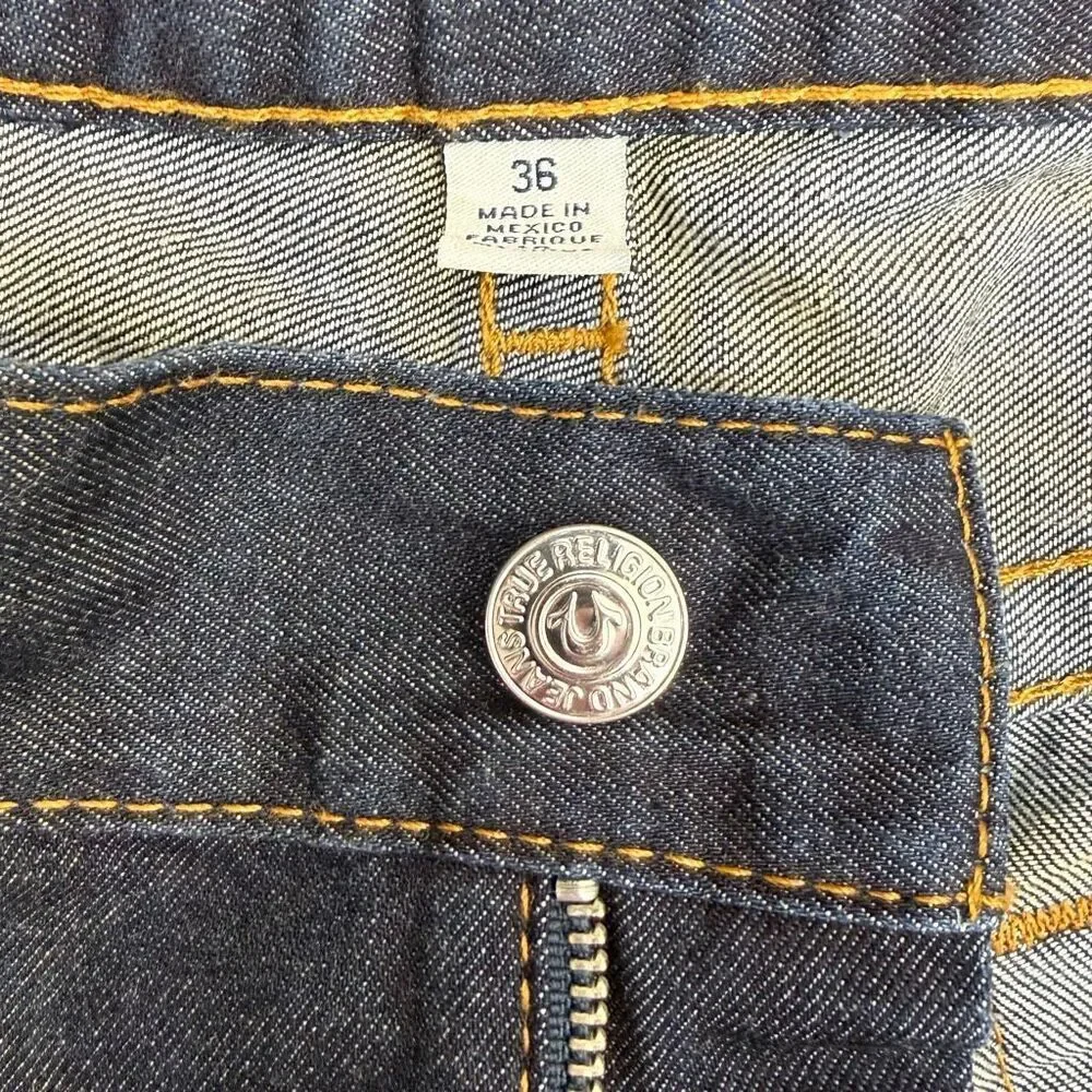 True Religion Dark Wash Ricky Relaxed Straight Jeans w/o Flap / No Flap // Men’s